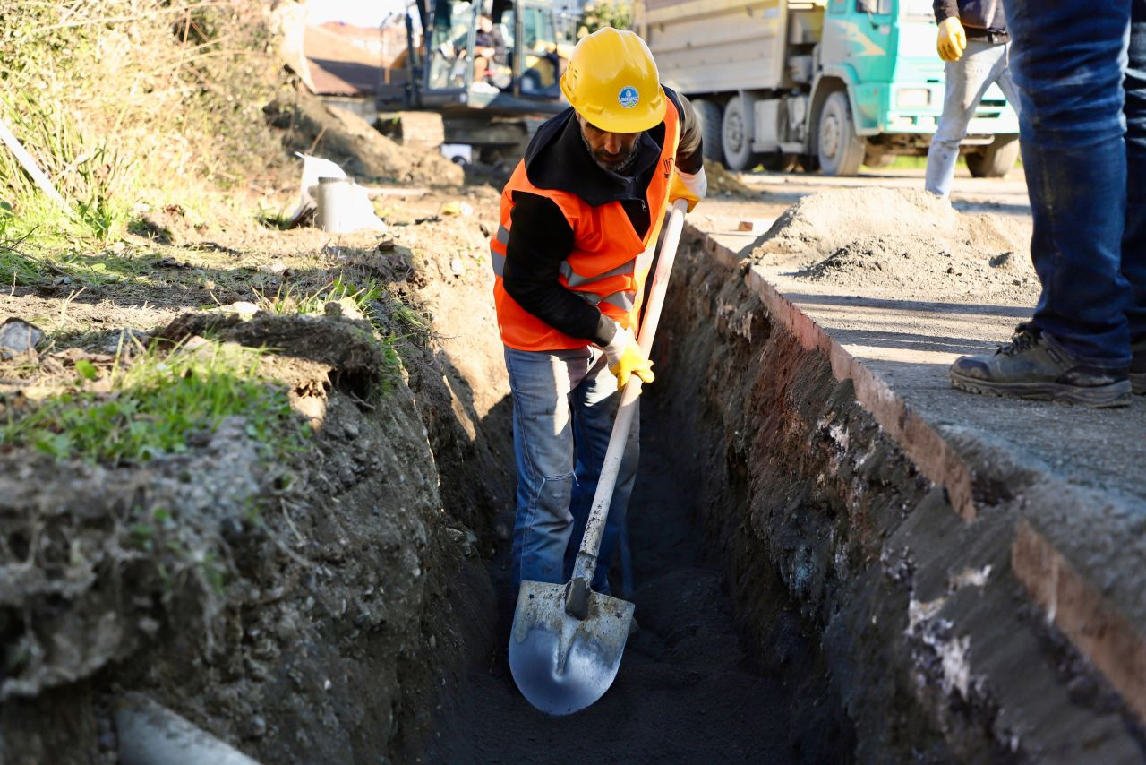 Erenler’de Altyapı Sorunlarına 25 Milyonluk Çözüm: Çalışmalar Başladı - Sayfa 10