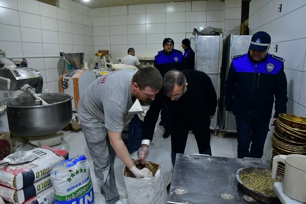 Babaeski’de Fırınlara Sıkı Denetim: Hijyen ve Gramaj Kontrolü Yapıldı - Sayfa 2