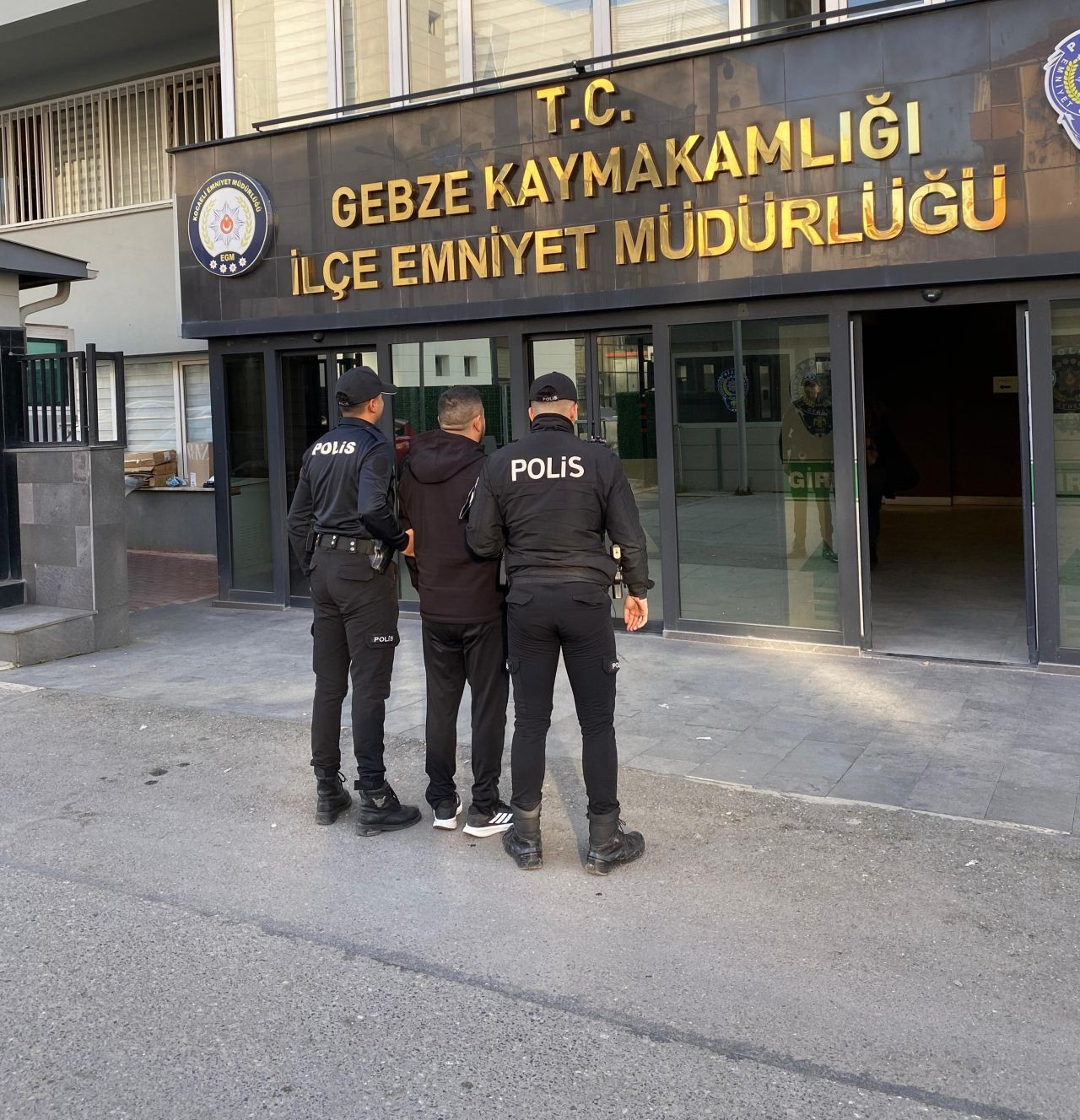 Kocaeli’de Çeşitli Suçlardan Aranan 6 Hükümlü Yakalandı - Sayfa 2