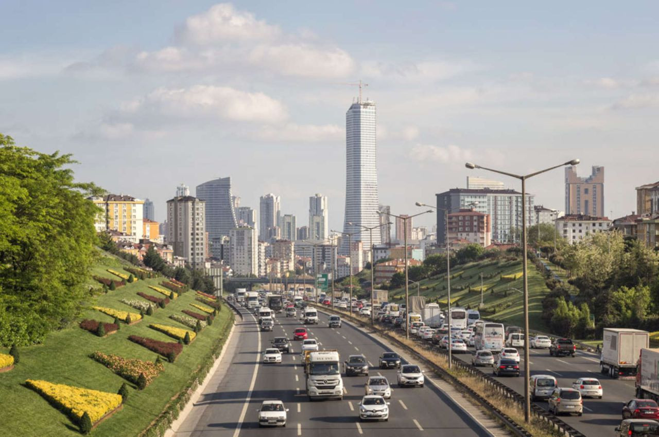 İstanbul Trafikte Zirveye Yerleşti: Yıl Boyunca 105 Saat Kaybedildi - Sayfa 4