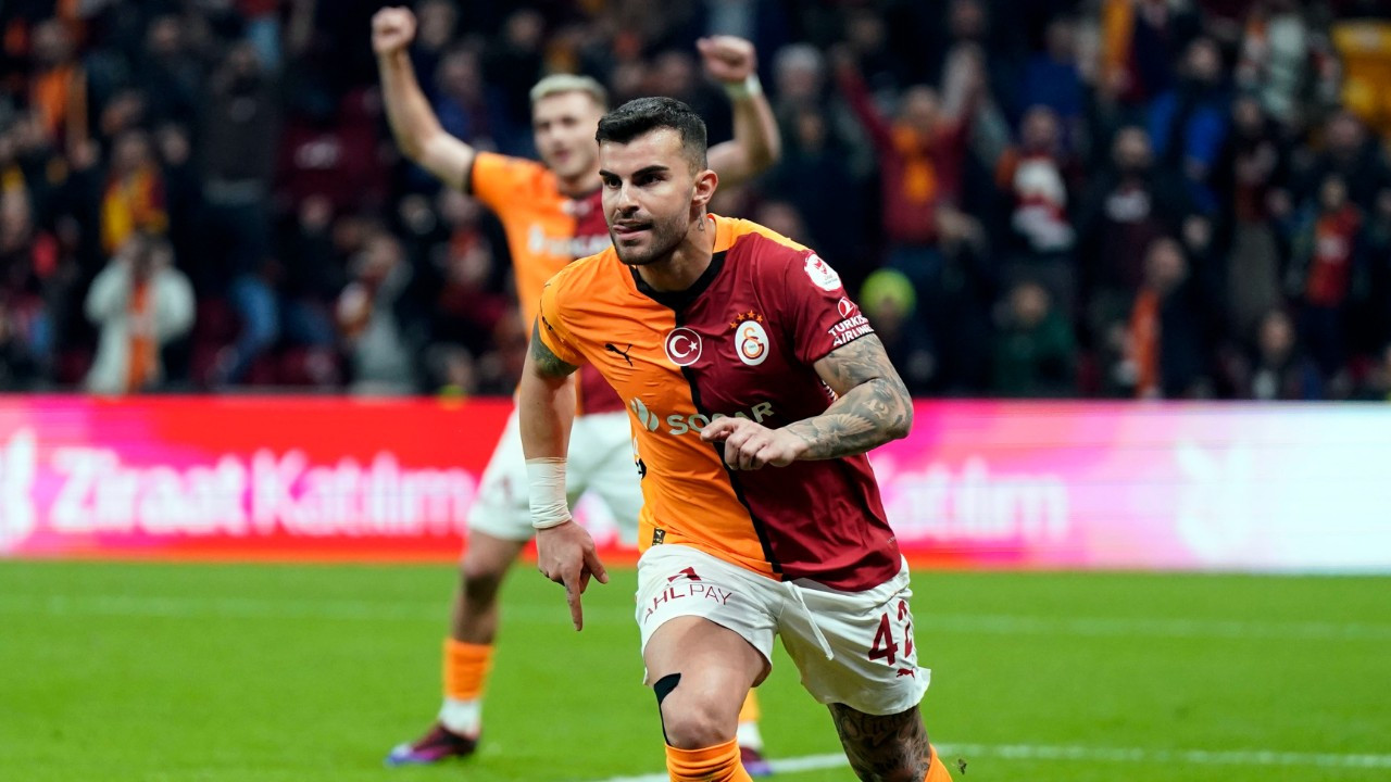 Abdülkerim Bardakcı, Galatasaray Formasıyla Sezonun 3. Golünü Attı