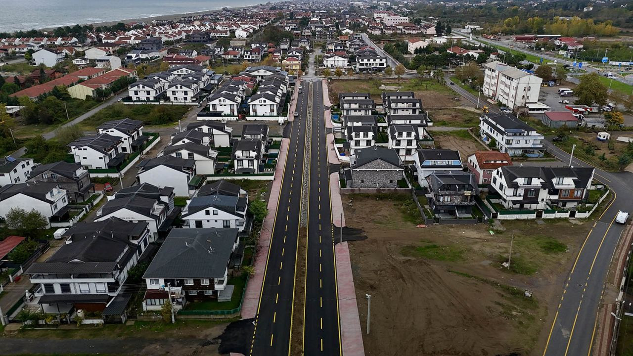 Sakarya’da Ulaşım Devrimi: 66 Kilometre Yol 222 Bin Ton Asfaltla Yenilendi - Sayfa 7