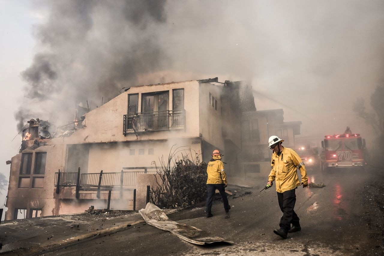 Los Angeles'ta Yangın Kabusu: Türk Ünlülerin Evleri Tehlikede - Sayfa 11