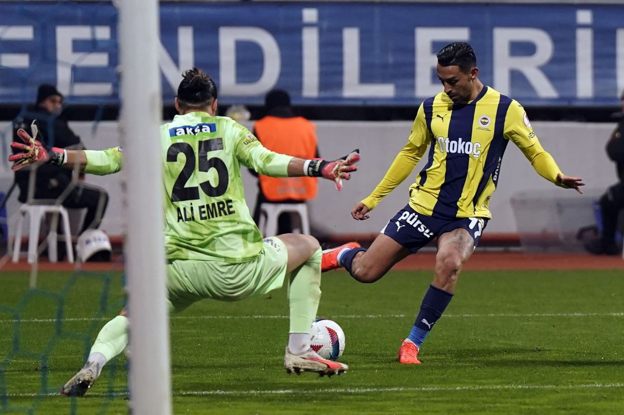 Bartuğ Elmaz Fenerbahçe Formasıyla İlk Gol Sevincini  Yaşadı - Sayfa 4