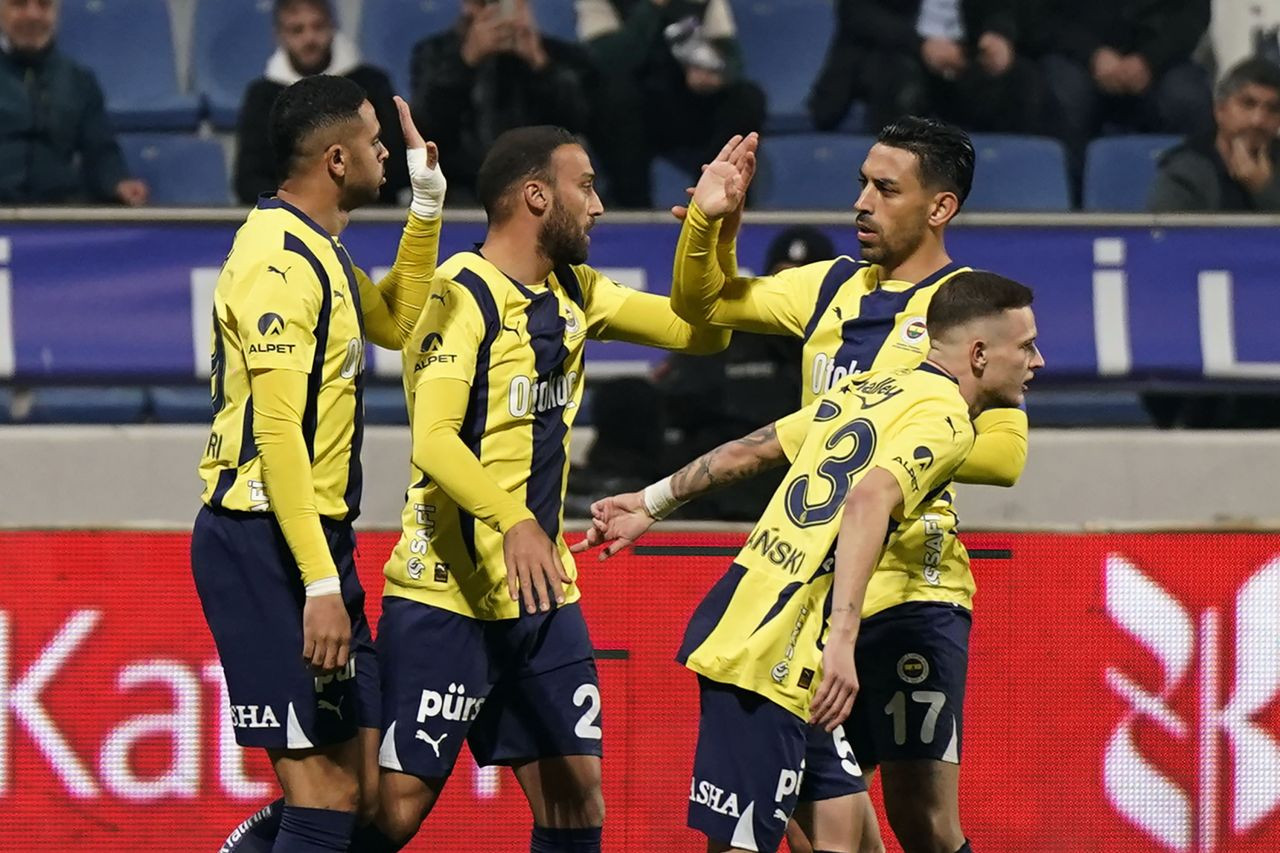 Bartuğ Elmaz Fenerbahçe Formasıyla İlk Gol Sevincini  Yaşadı - Sayfa 3