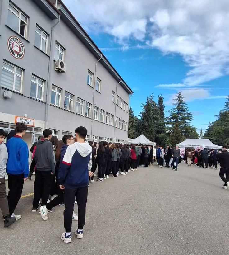 Sakarya Anadolu Lisesi’nden Ömer Asaf İçin Anlamlı Kermes - Sayfa 6