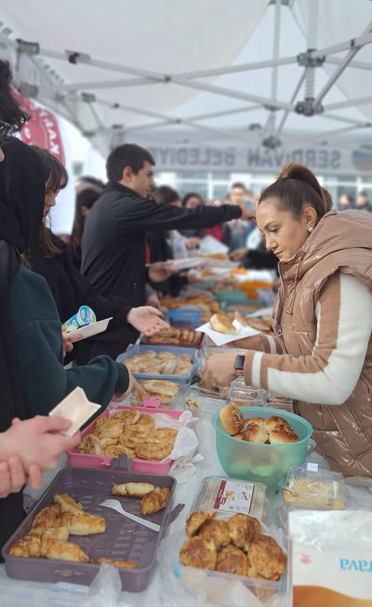 Sakarya Anadolu Lisesi’nden Ömer Asaf İçin Anlamlı Kermes - Sayfa 7