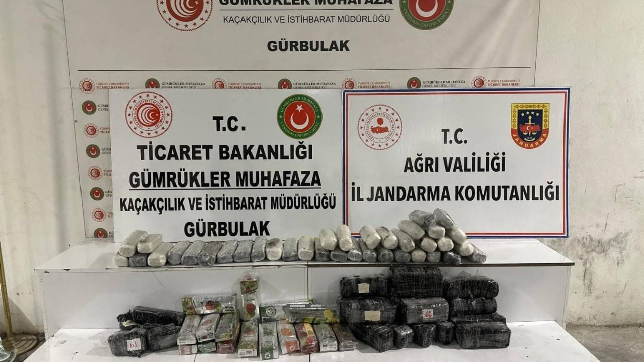 Gürbulak Sınır Kapısı'nda 18 Kilo Esrar ve 70 Bin Adet Uyuşturucu Hap Ele Geçirildi