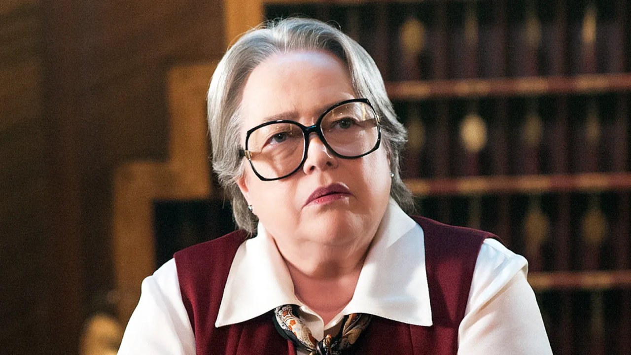 Kathy Bates, 76 Yaşında İki Prestijli Ödül Adaylığıyla Geri Döndü - Sayfa 4