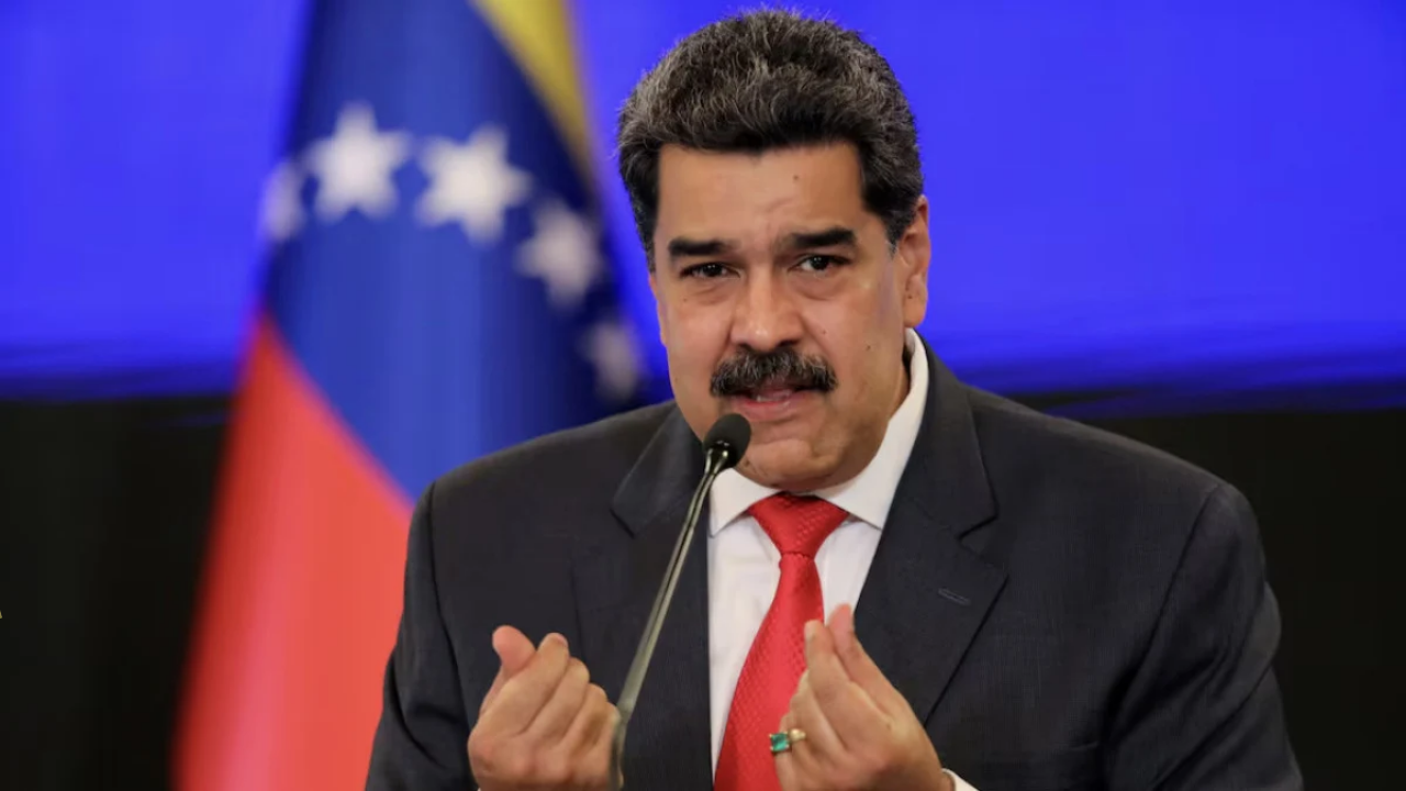 Venezuela’da 3. Maduro Dönemi Başladı: Yemin Ederek Görevine Başladı