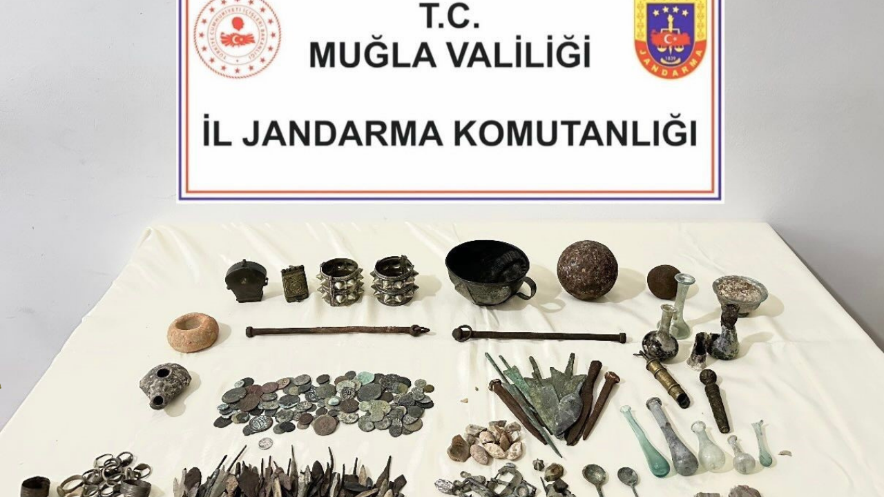 Bodrum’da Tarihi Eser Operasyonu: Yüzlerce Eser Ele Geçirildi