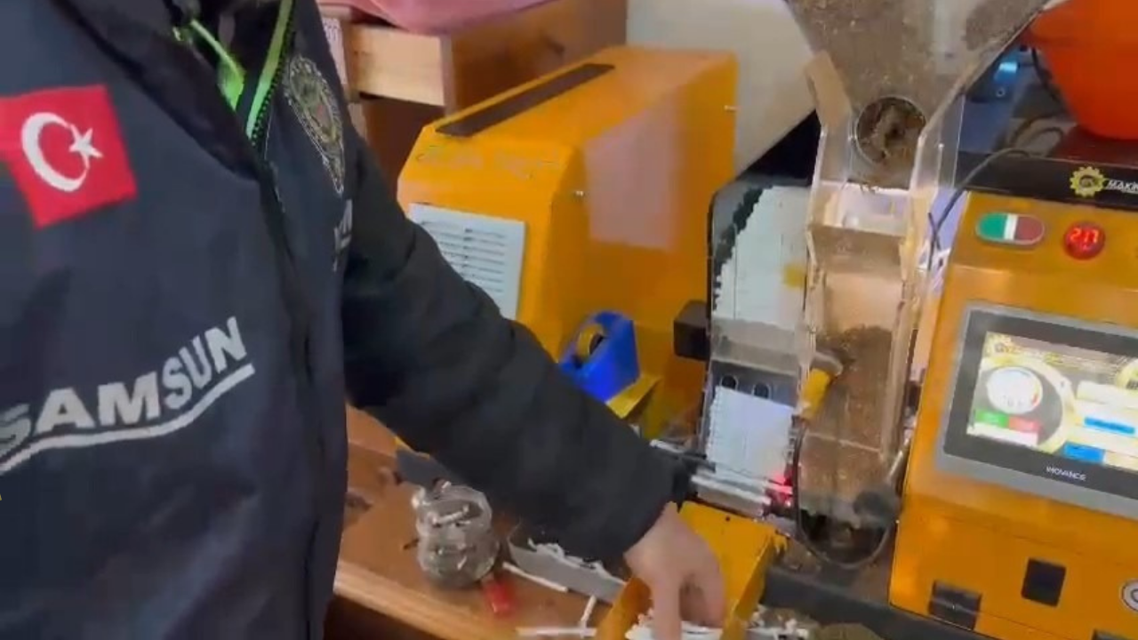 Samsun’da Kaçak Tütün Operasyonu: 2 Kişi Gözaltına Alındı