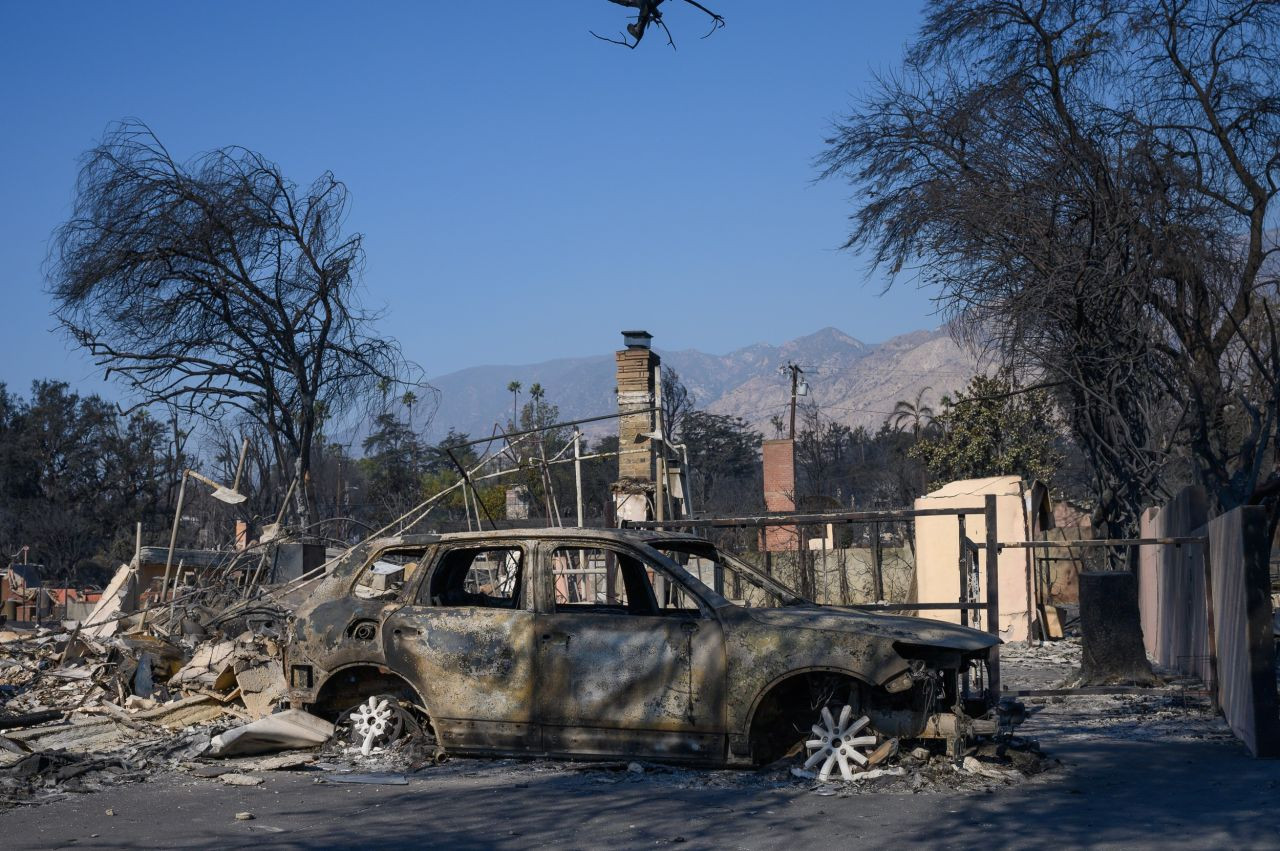 Los Angeles’taki Dev Yangın Felaketi Büyüyor: Yeni Tahliyeler ve Artan Ölü Sayısı Endişe Veriyor! - Sayfa 3