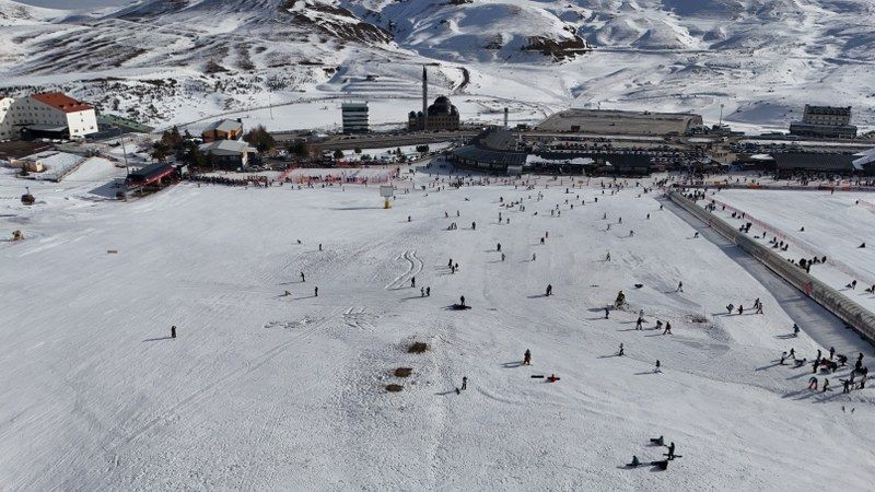 Erciyes Hafta Sonu Yine İlgi Odağı Oldu - Sayfa 2