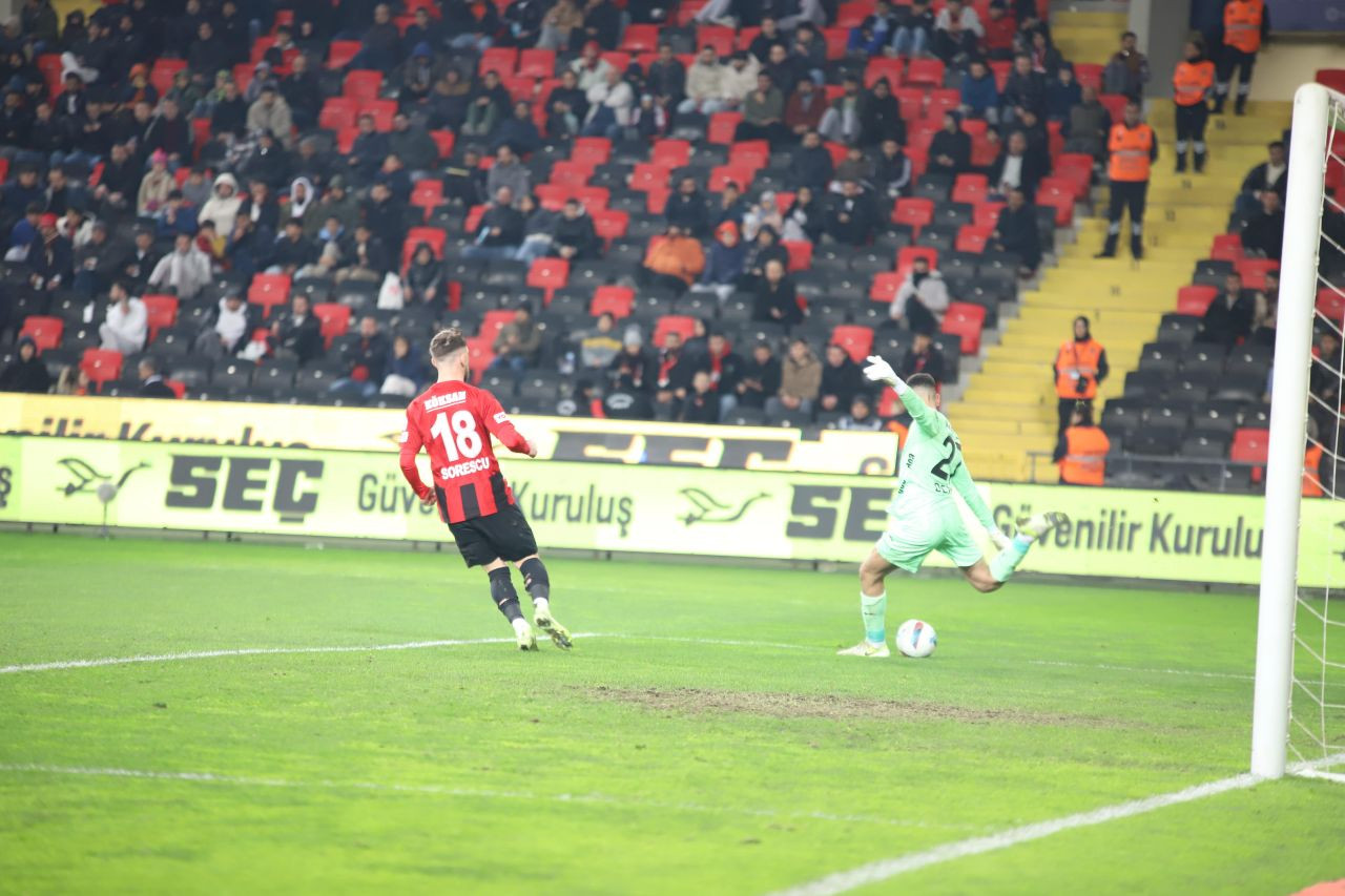 Gaziantep FK, Adana Demirspor’u Tek Golle Geçti - Sayfa 4