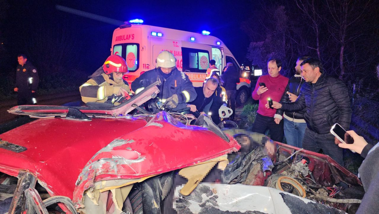 Bursa’da Otomobil ile Tır Çarpıştı: 3 Kişi Ağır Yaralandı - Sayfa 4