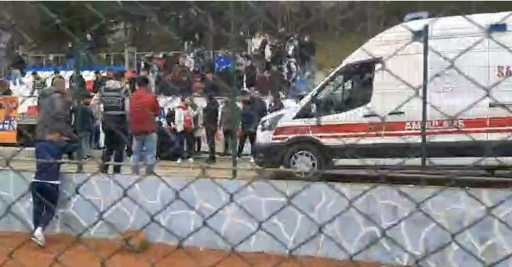 Samsun Amatör Lig Maçında Tribünler Karıştı: 1 Yaralı - Sayfa 2