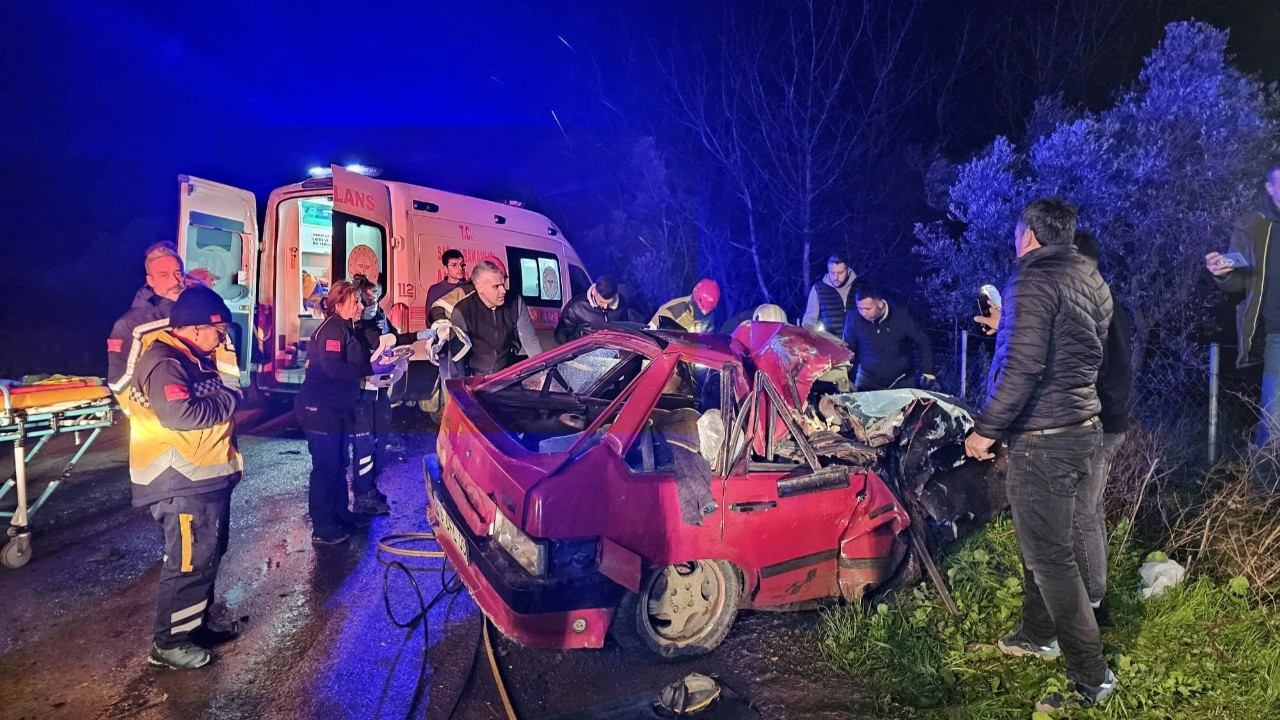 Bursa’da Otomobil İle Tır Çarpıştı: 1 Ölü, 3 Yaralı