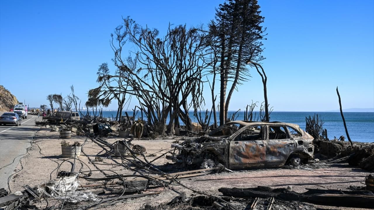 Malibu Sahilindeki Lüks Evler Yangınlarda Küle Döndü - Sayfa 4