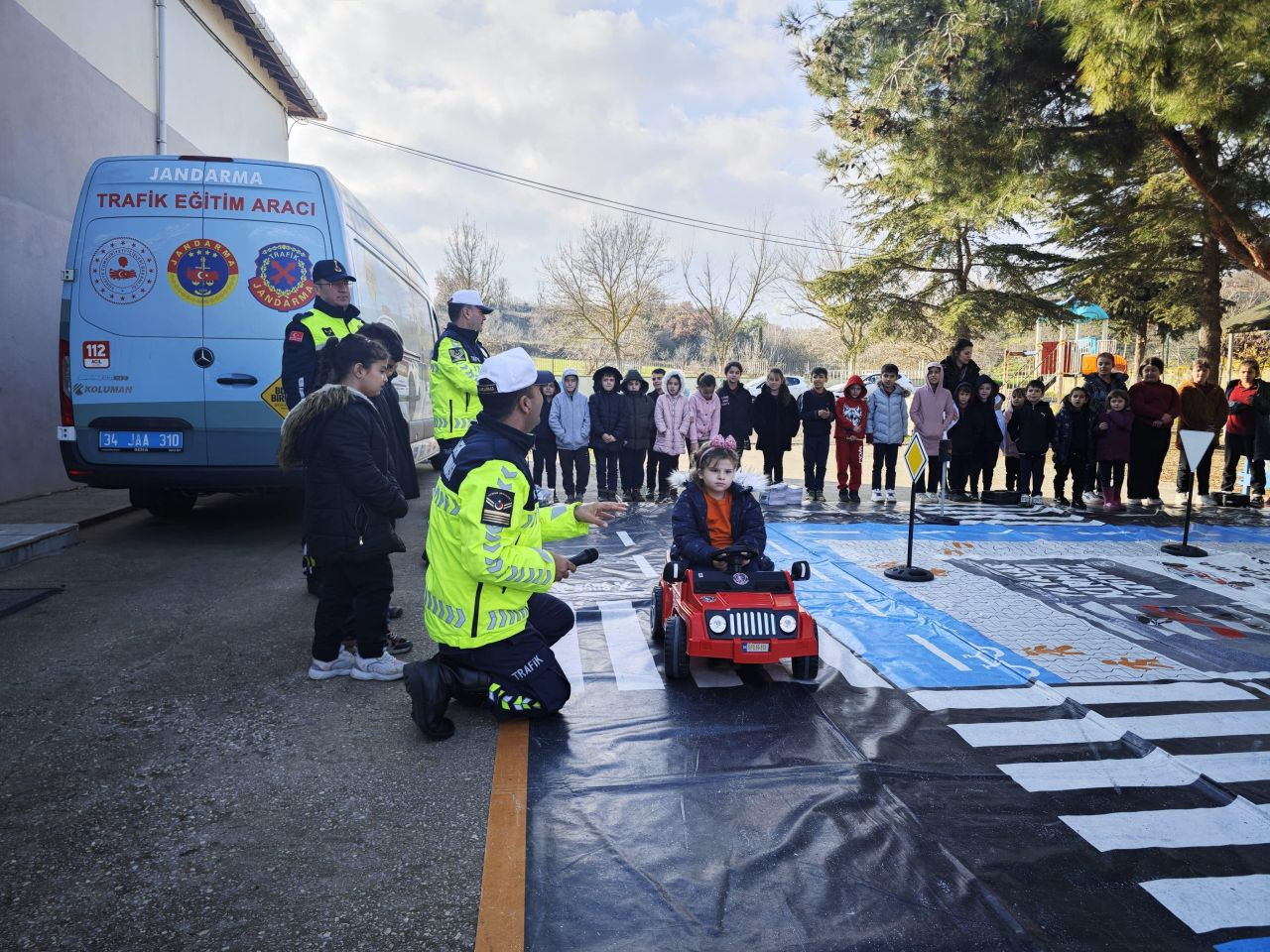 Edirne’de 445 Öğrenciye Uygulamalı Trafik Eğitimi Verildi - Sayfa 4