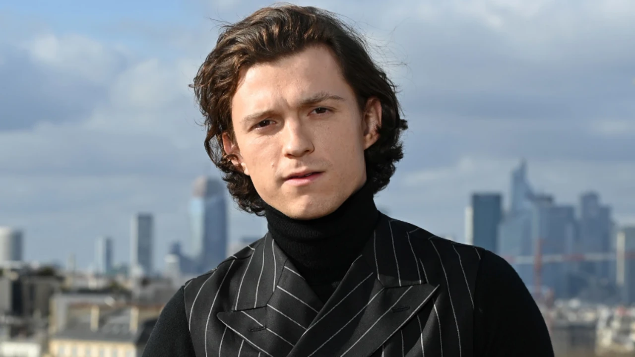 Tom Holland, Kendi Spider-Man Figürlerini Koleksiyon Yapıyor - Sayfa 2