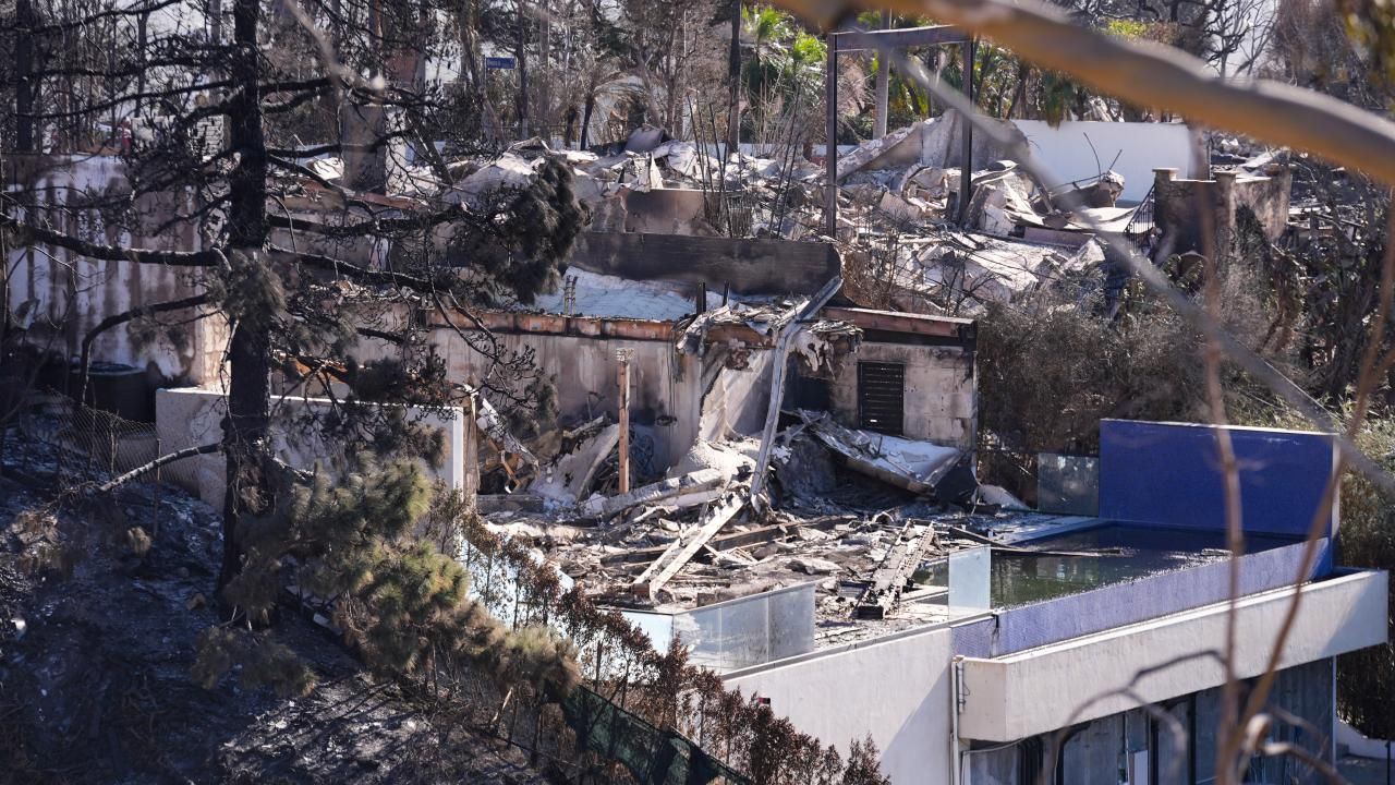 ABD'de Kritik 32 Saat: Los Angeles'ta Yangın Tehlikesi Büyüyor - Sayfa 8