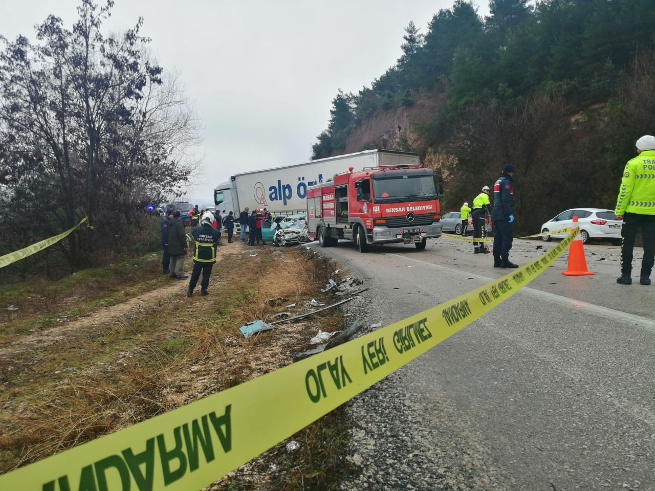 Tıra Çarpan Opel Marka Otomobil 2 Kişiye Mezar Oldu - Sayfa 3