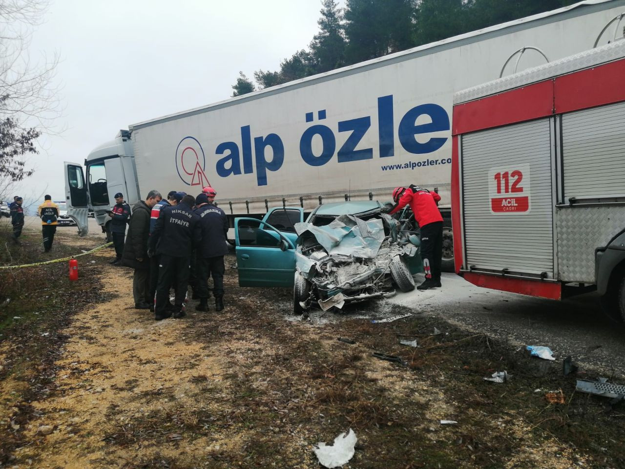 Tıra Çarpan Opel Marka Otomobil 2 Kişiye Mezar Oldu - Sayfa 5