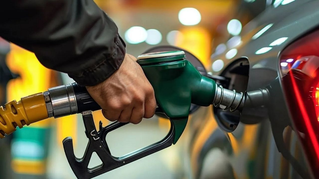 Küresel Petrol Üretimi Zirveye Çıktı! Aralıkta Günde 103 Milyon Varil Üretildi