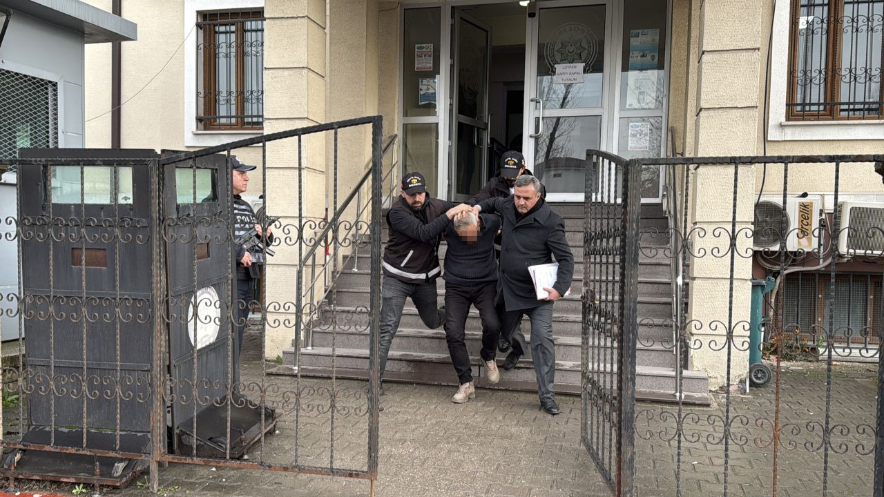 Sevgilisini Boğazından Bıçaklayan Eski Polis Tutuklandı - Sayfa 2