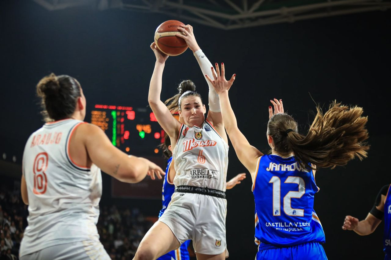 ÇBK Mersin FIBA Kadınlar Euroleague’de Avenida’yı Farklı Geçti: 79-62 - Sayfa 10