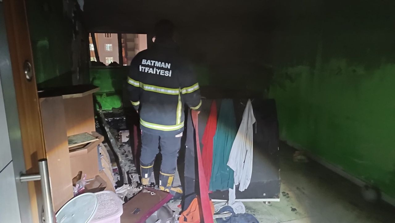 Batman’da Evini Ateşe Verip Yardım İsteyen Kadın Kayıplara Karıştı - Sayfa 3