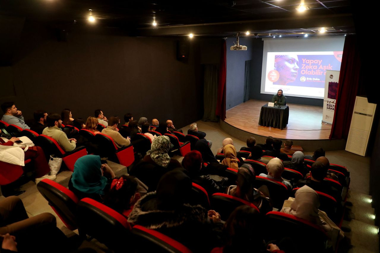 Enis Doko, OSM’de “Yapay Zekâ Âşık Olabilir mi?” Sorusuna Cevap Verdi - Sayfa 2