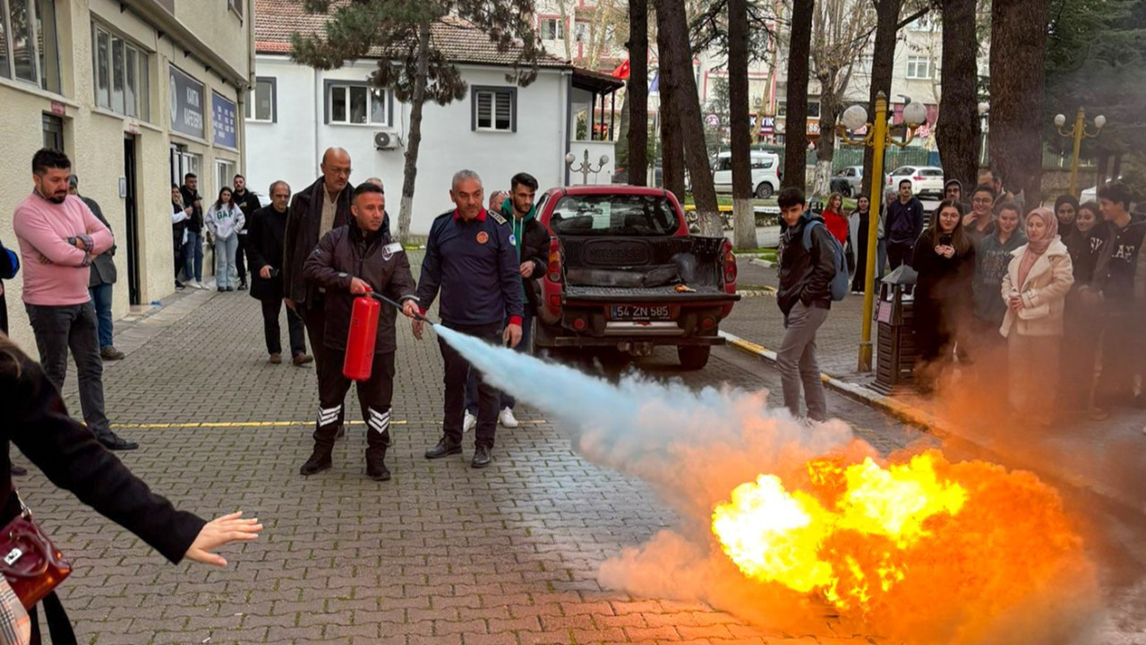 SUBÜ’de Yangın Eğitimi: Personel ve Öğrenciler Bilgilendirildi