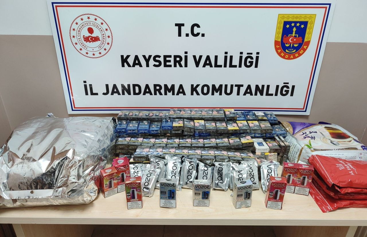 Kayseri’de Kaçak Tütün ve Çay Operasyonu: Jandarma Kaçakçıları Yakaladı - Sayfa 1