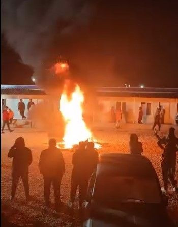 Akkuyu NGS İşçileri Barınma ve Beslenme Şartlarını Protesto Etti - Sayfa 1