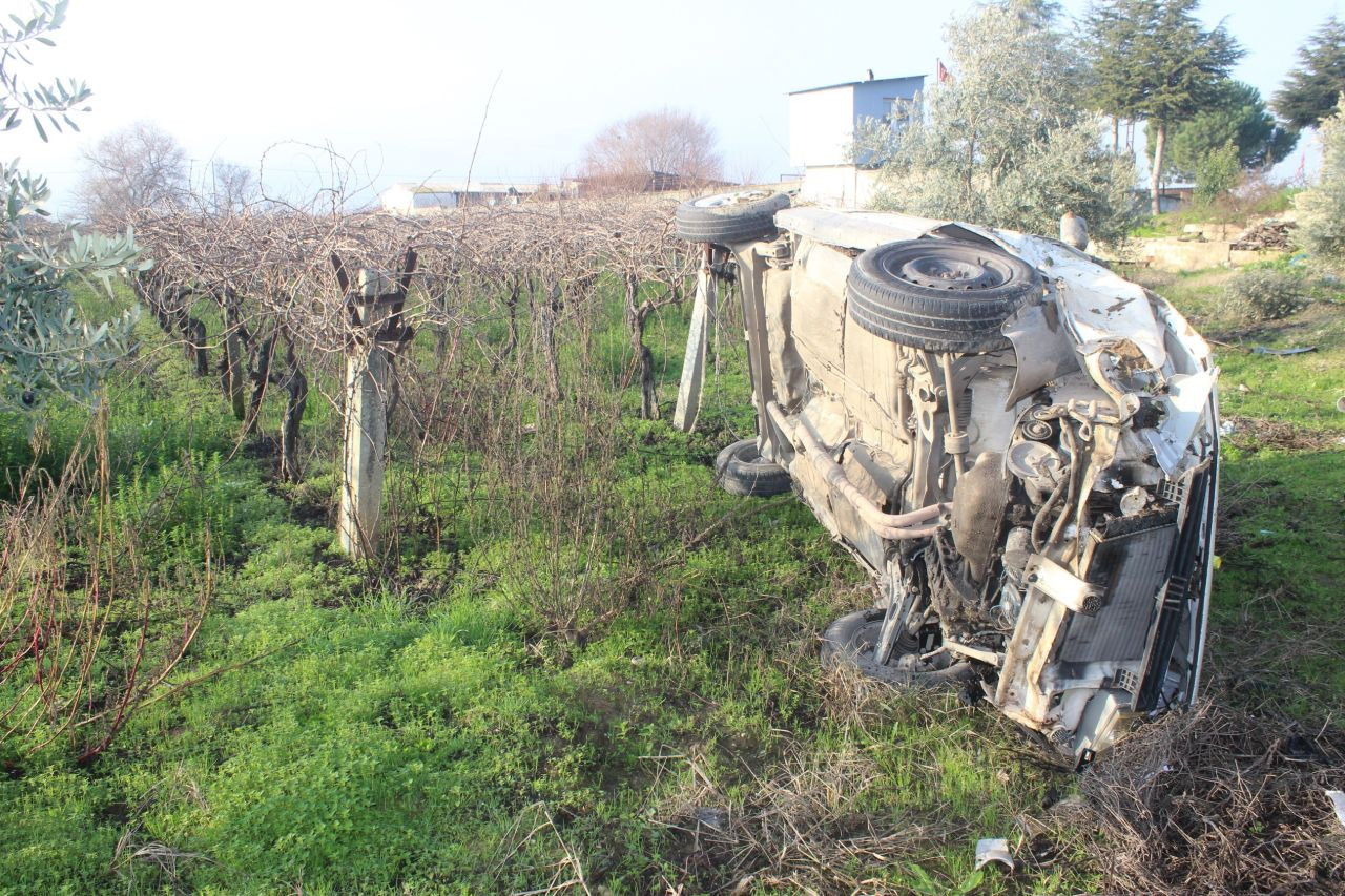 Manisa’da Takla Atan Otomobil Tarlaya Uçtu: 2 Yaralı - Sayfa 5