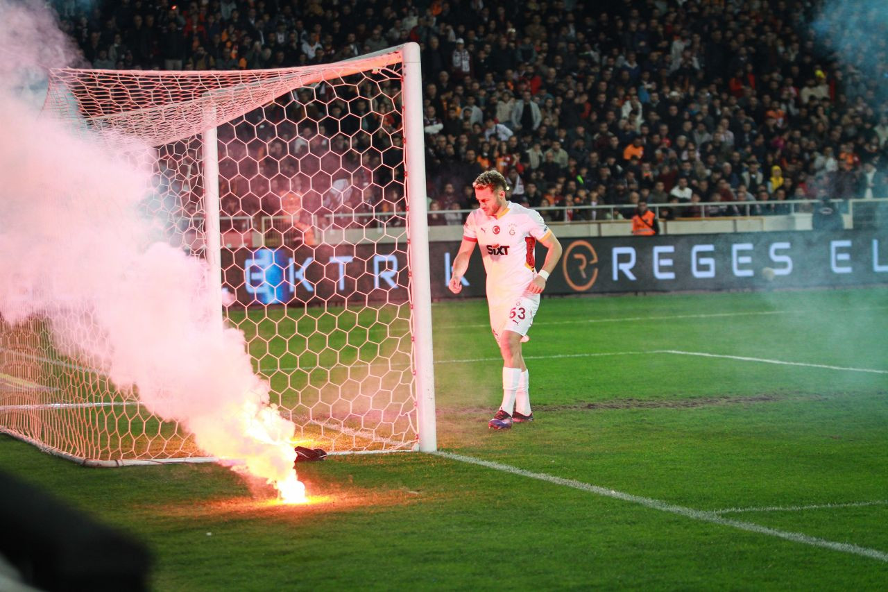 Atakaş Hatayspor: 0 - Galatasaray: 0 (Maç devam ediyor) - Sayfa 9