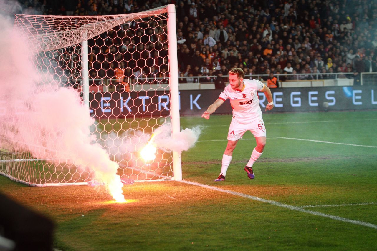 Atakaş Hatayspor: 0 - Galatasaray: 0 (Maç devam ediyor) - Sayfa 11