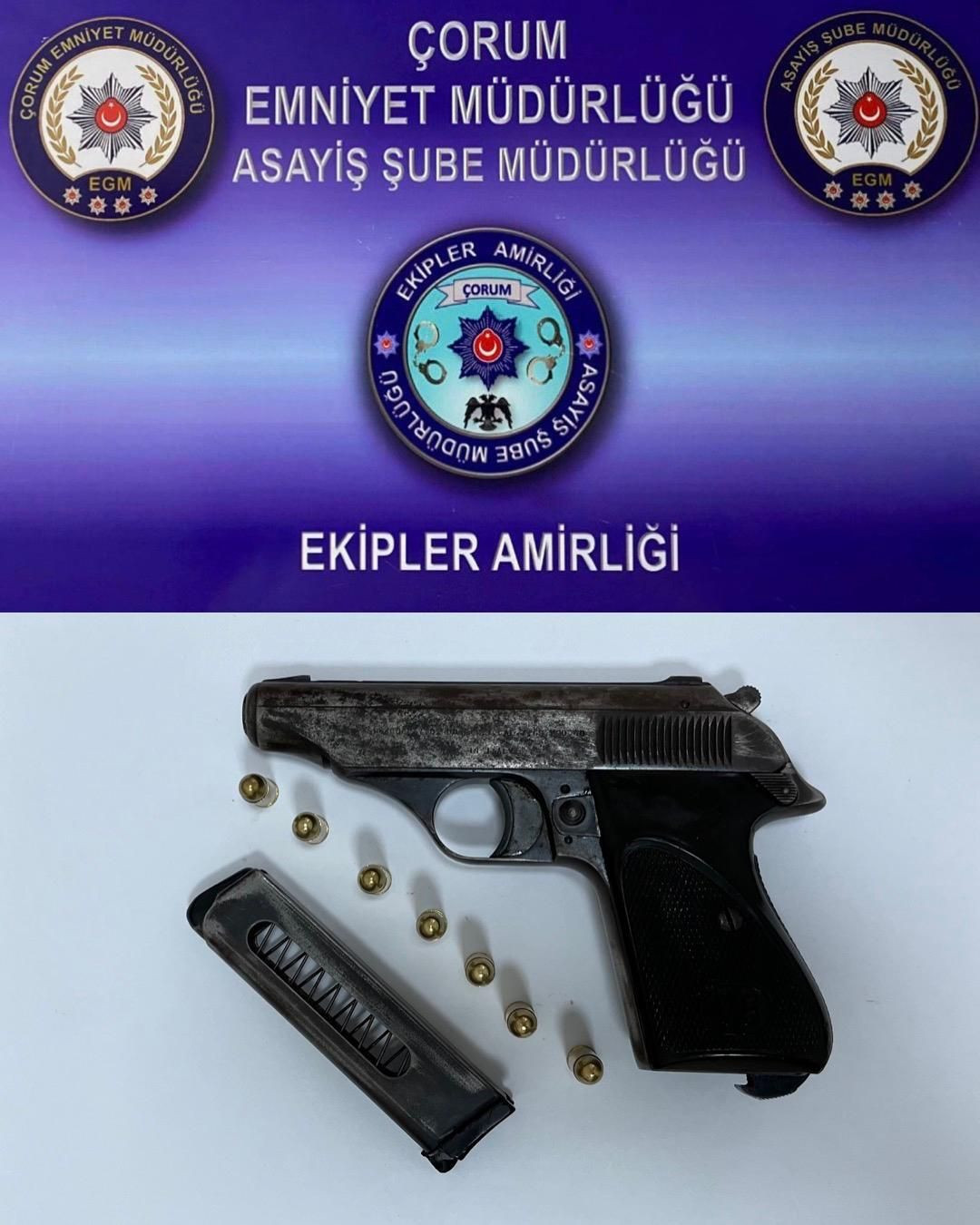 Çorum’da Aranan 5 Şahıs Yakalandı: Uyuşturucu ve Silah Ele Geçirildi - Sayfa 4