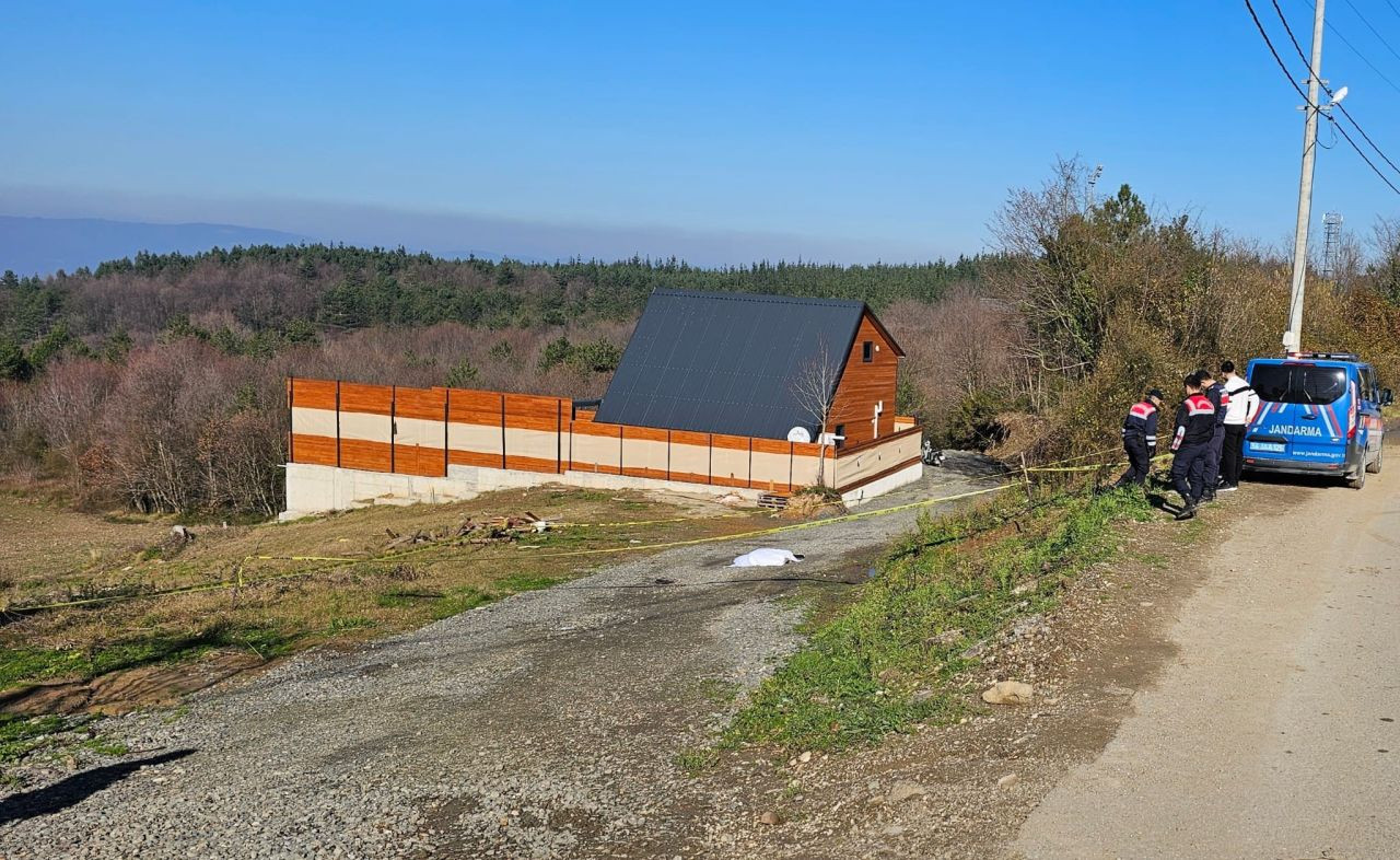 Emekli Polis Kardeşini Beylik Tabancasıyla Öldürdü - Sayfa 1