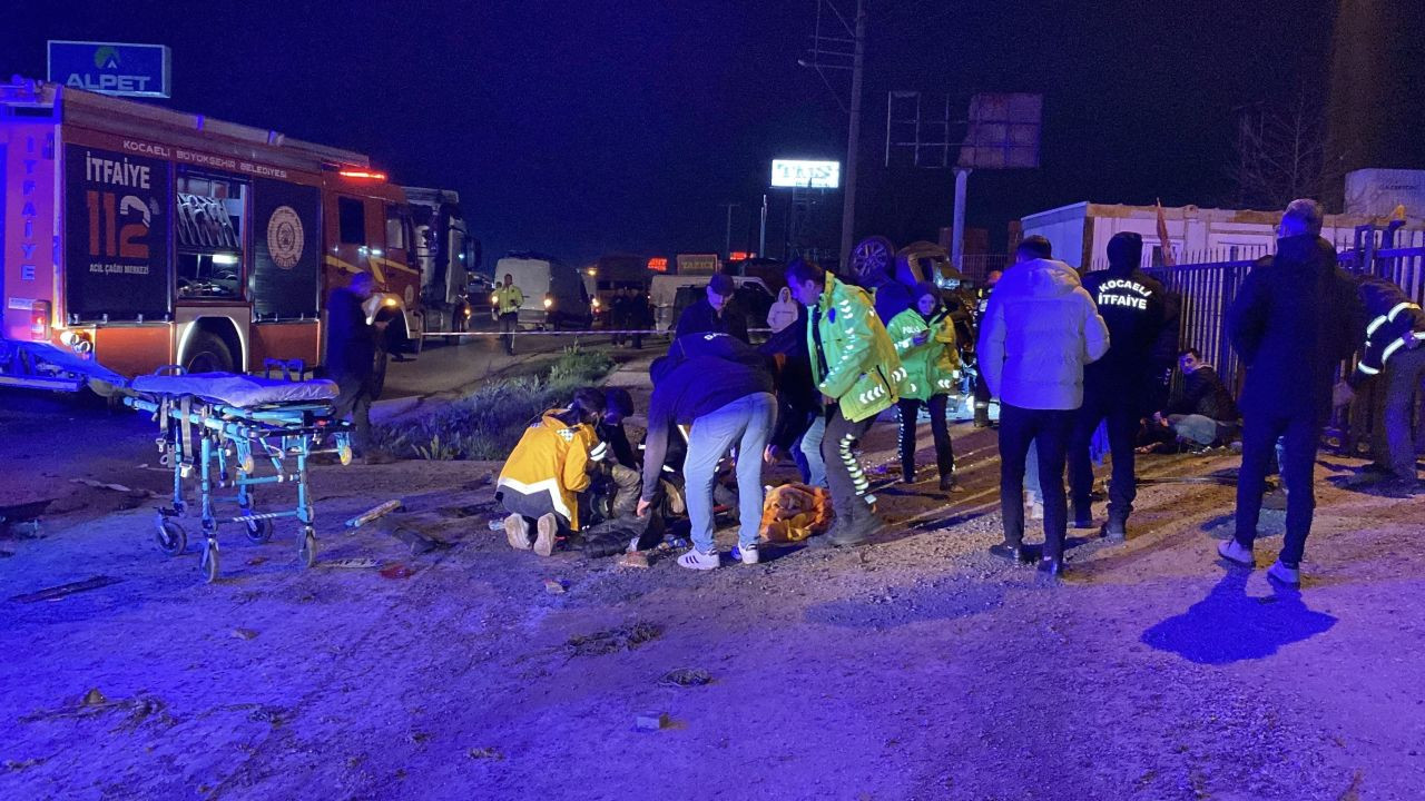 Tırın Çarptığı Araç Takla Attı: 3 Yaralı - Sayfa 4