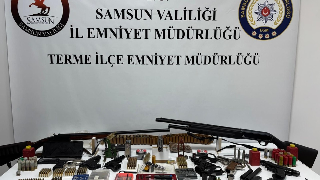 Samsun’da Silah Operasyonu: Çok Sayıda Silah ve Mühimmat Ele Geçirildi