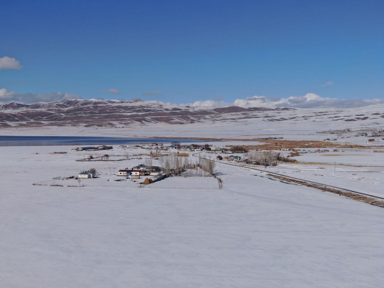 Van'da kış manzarası kartpostallık görüntüler oluşturdu - Sayfa 5