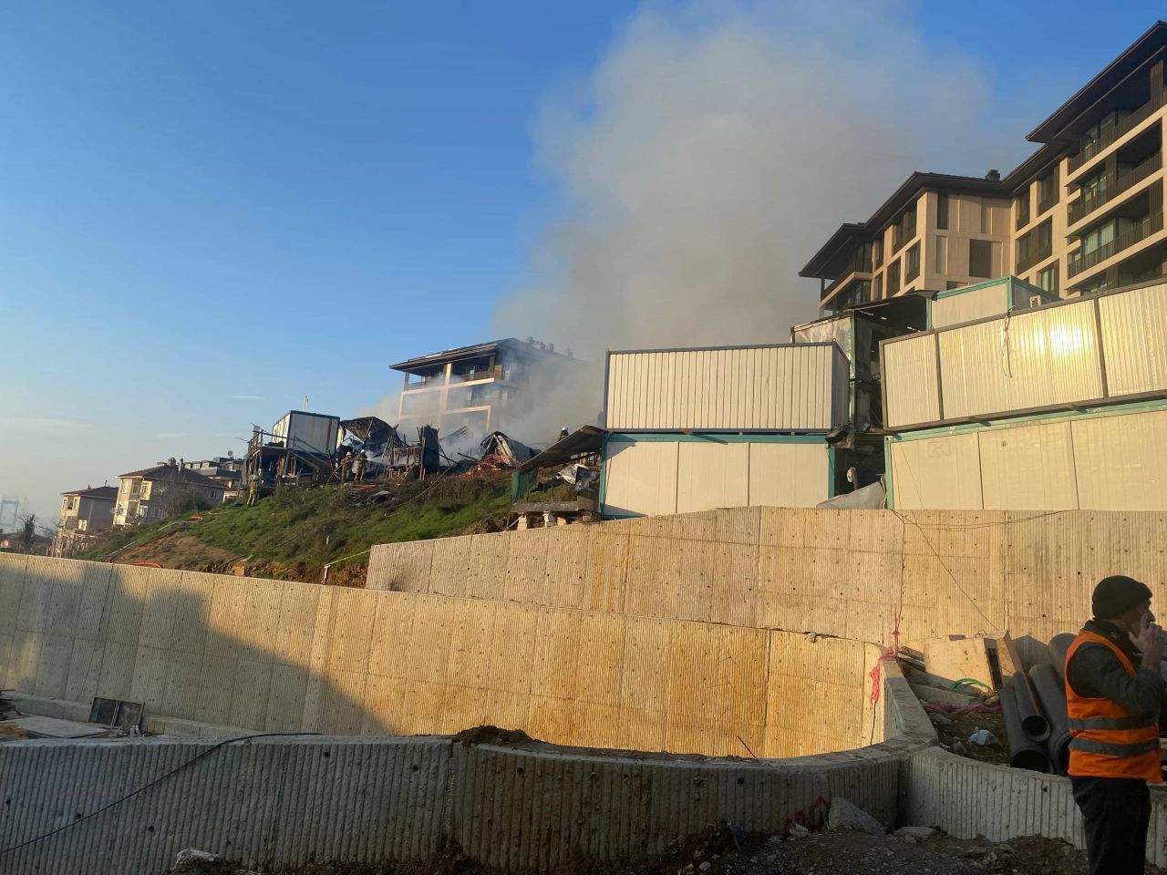 Üsküdar'da İşçi Konteynerleri Alevlere Teslim Oldu - Sayfa 5