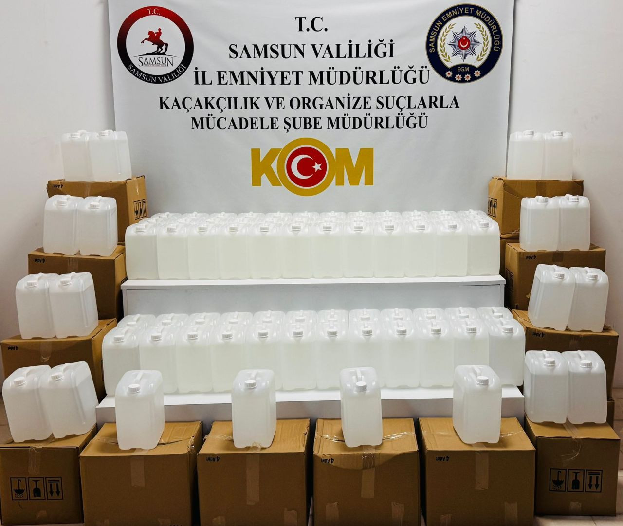 Samsun’da 1 Ton Kaçak Etil Alkol Ele Geçirildi - Sayfa 1