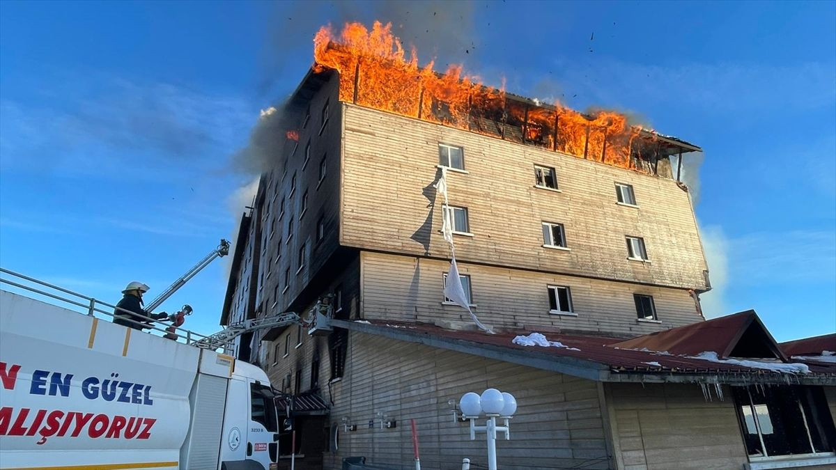 "Yangın Merdivenini Kullansalardı Ölüme Giderlerdi": Grand Kartal Otel'in Eski Çalışanından Şok İtiraflar - Sayfa 2