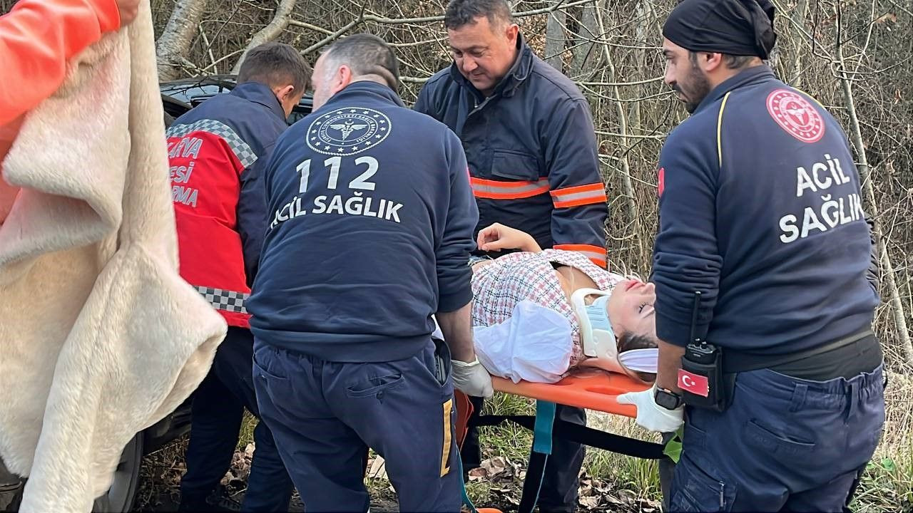 Pamukova’da Otomobil Ağaca Çarptı: 1 Yaralı - Sayfa 2