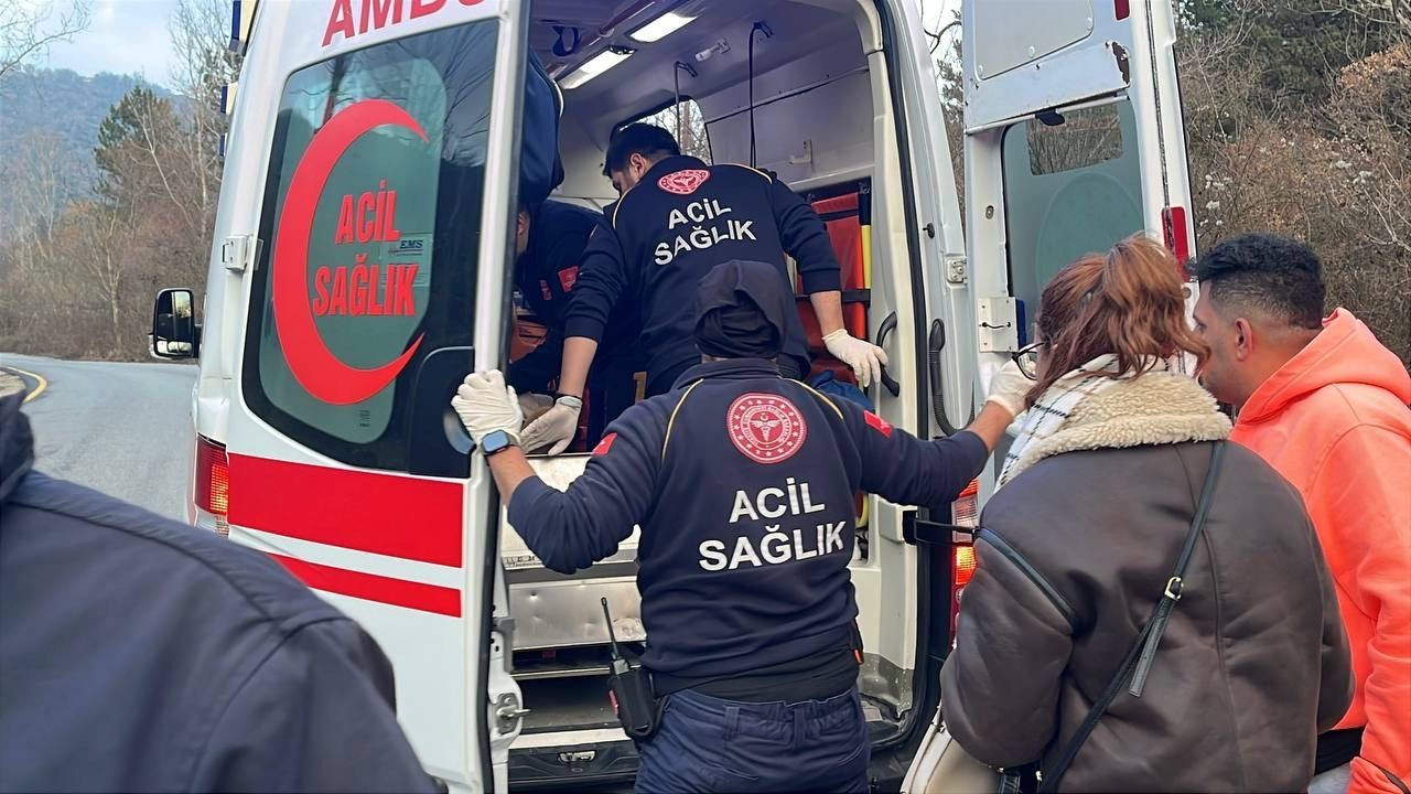 Pamukova’da Otomobil Ağaca Çarptı: 1 Yaralı - Sayfa 11