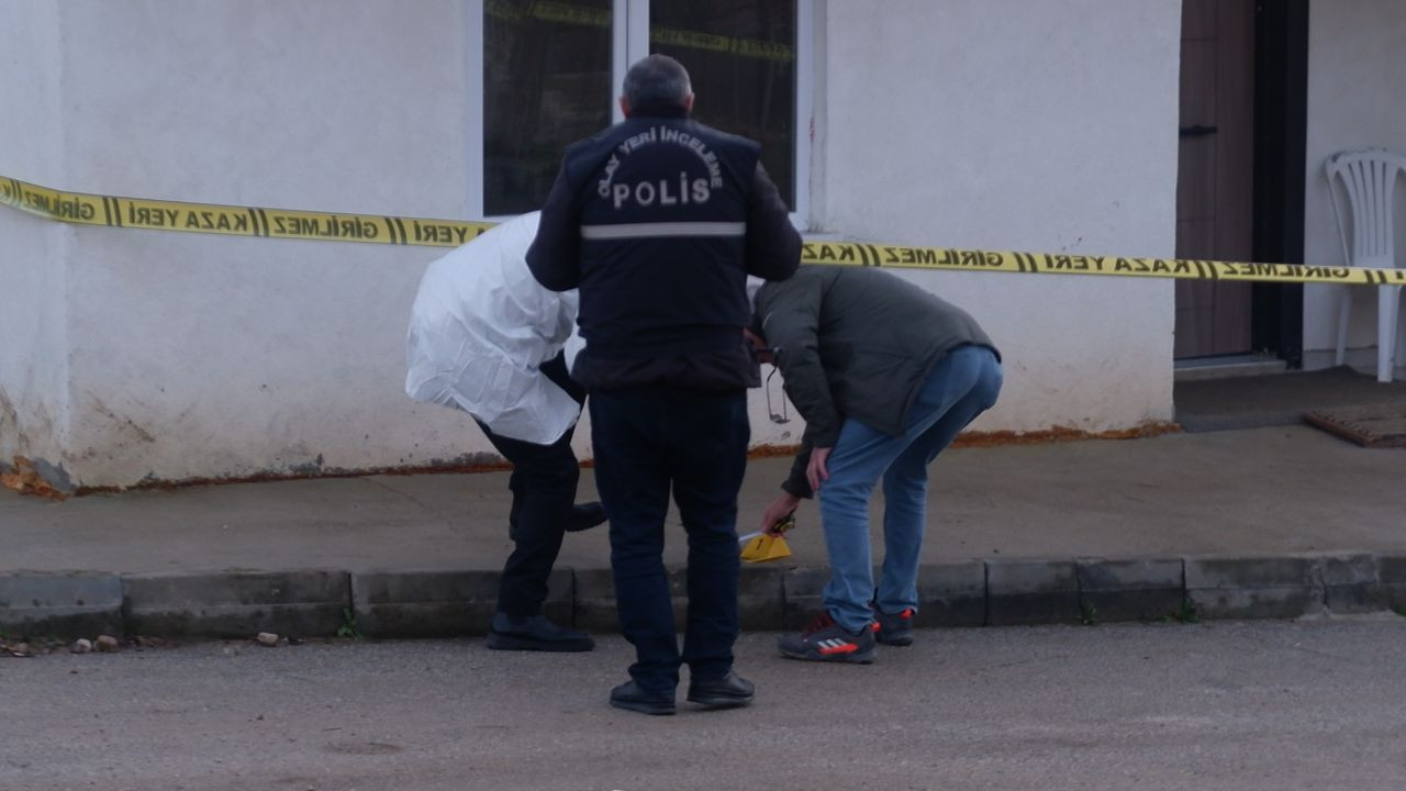 İnşaat İşçisi Demir Parçası Sandığı Havan Mermisini Arkadaşlarına Getirdi - Sayfa 3